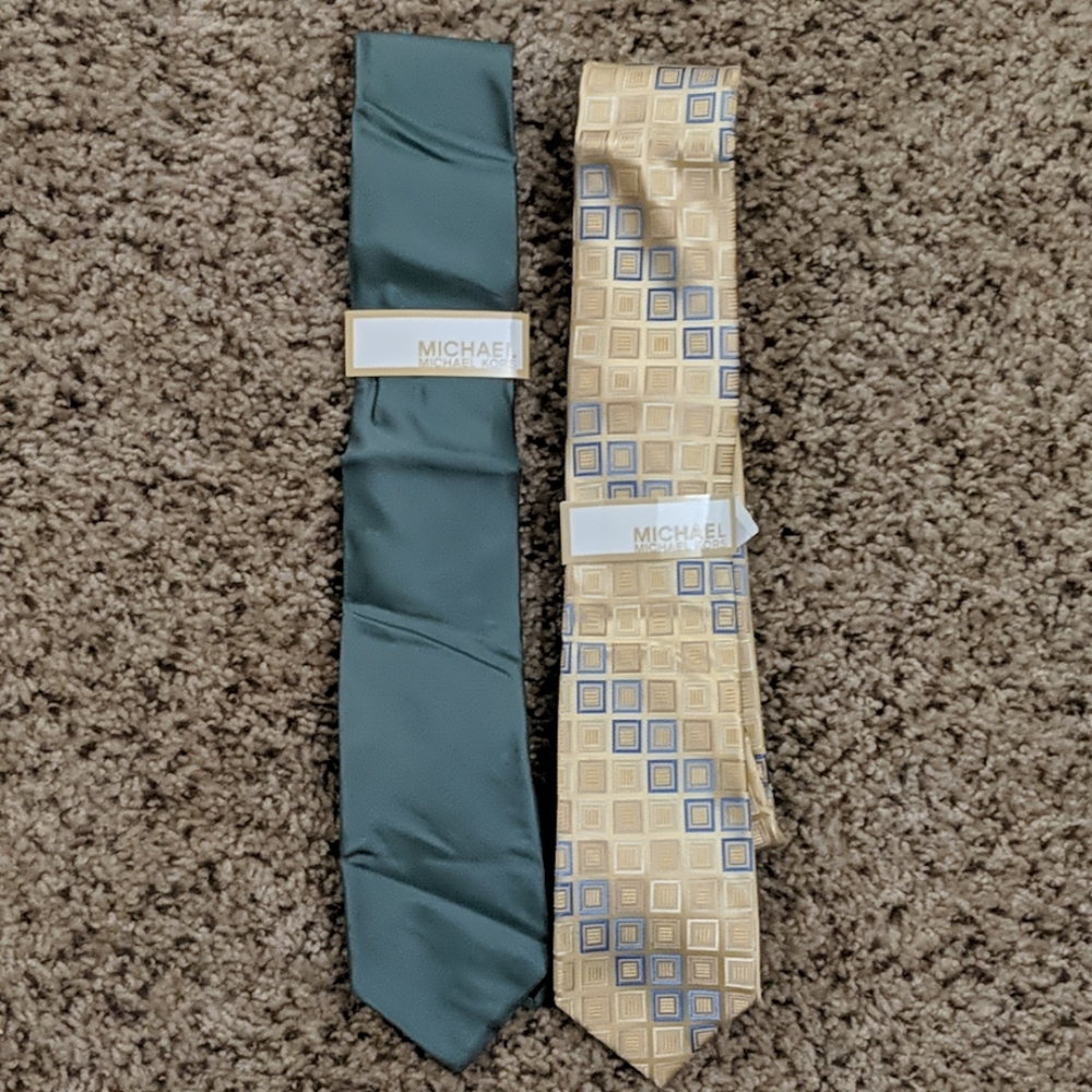 2 Michael Michael Kors Ottoman Neat Ties